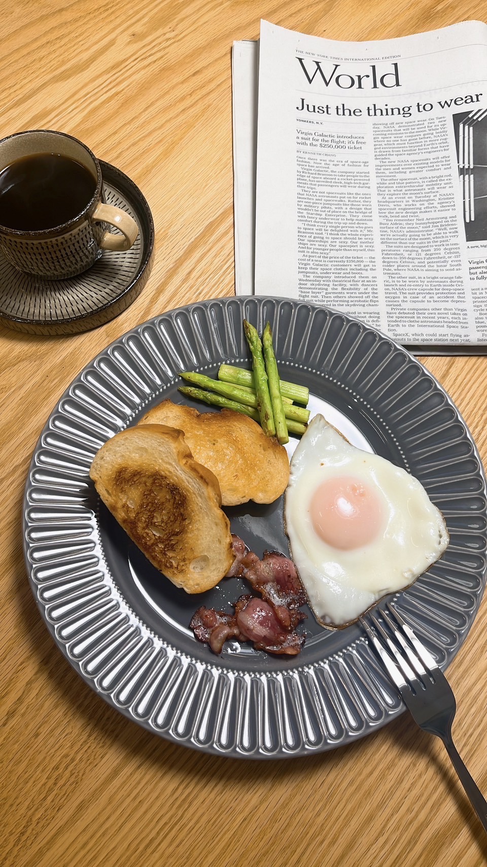 スーパーラジエントヒーターで朝食作り 画像