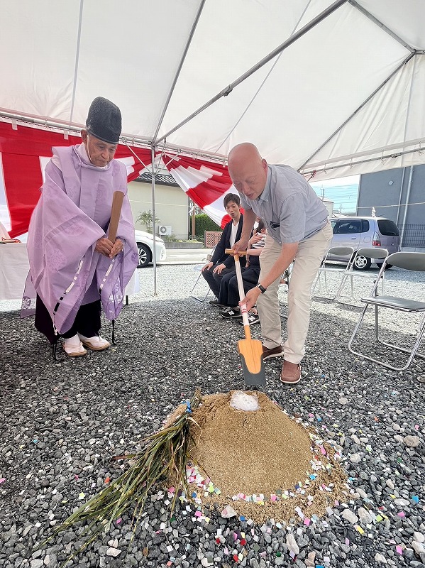 地鎮祭を行いました。 画像