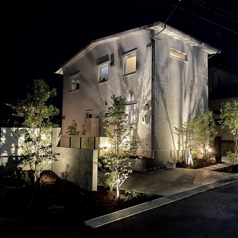 大容量収納と動線をかなえた“土間を回遊するお家”