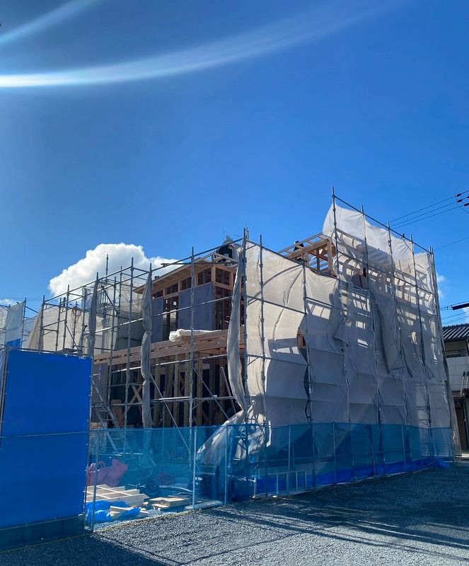 昨年末大津区にて上棟式を行いました