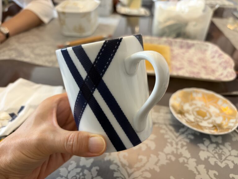 忙しい毎日に癒しをくれるポーセラーツ体験